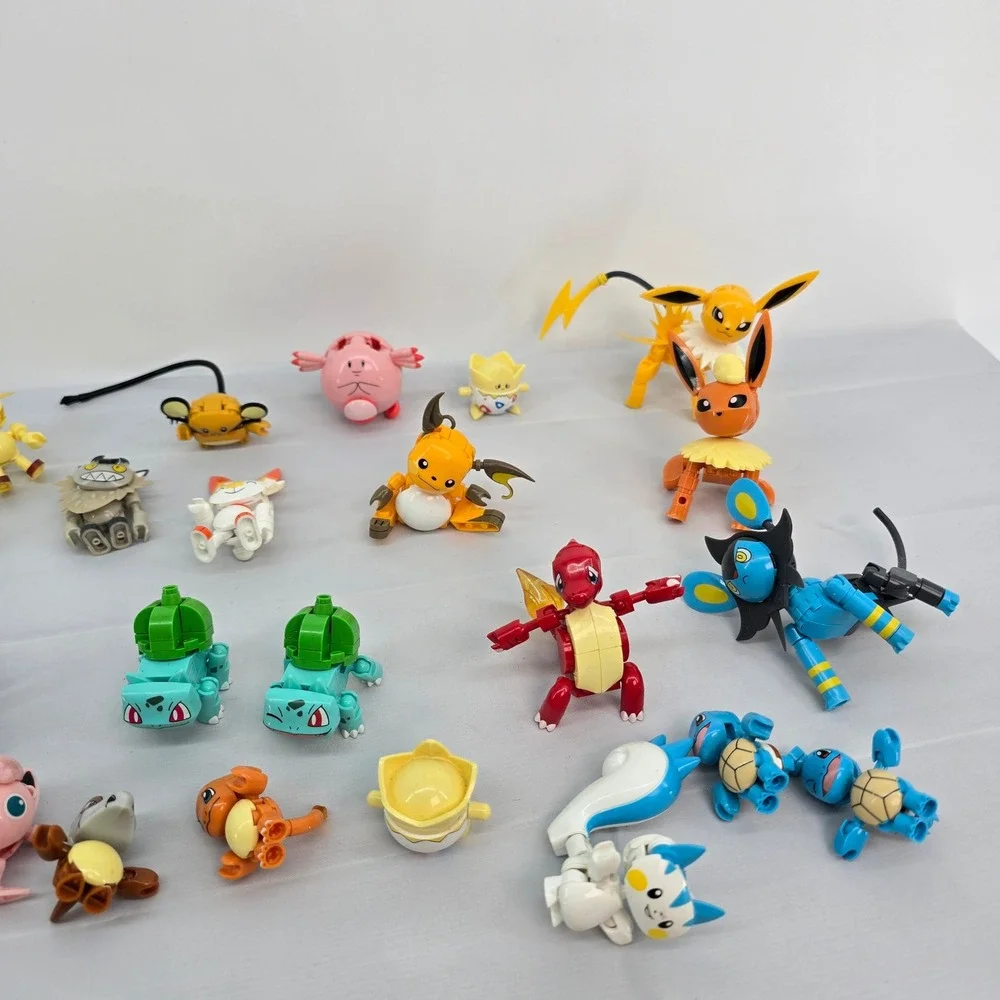 Mega Construx Pokemon Figure Lot Bulbasaur Eevee Jolteon Charmander Squirtle 20